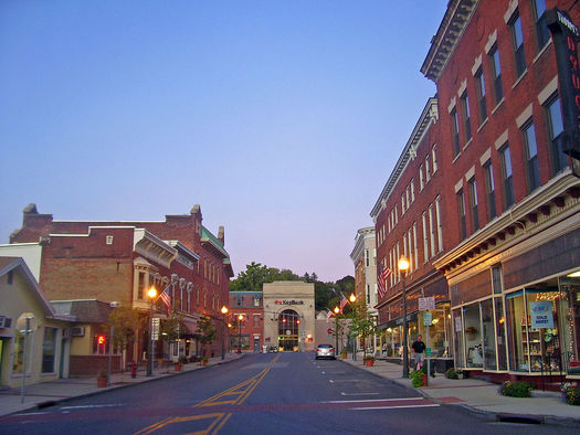 PFOA in Hoosick Falls drinking water has been traced to two local factories. (Daniel Case/Wikimedia Commons)