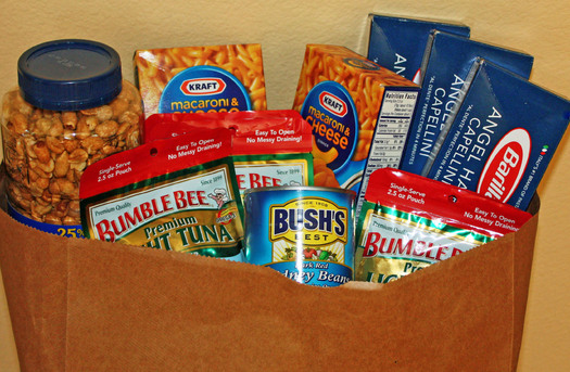 PHOTO: According to Feeding America's new Hunger in America 2014 report, one in seven Americans depends on food bank assistance, while one in five U.S. households served by Feeding America food banks has at least one member who has served in the military. Photo credit: Deborah C. Smith