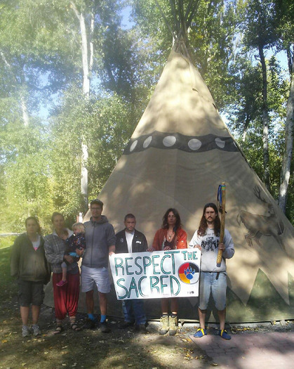 PHOTO: Native American tribal members and volunteers have been walking from Portland, Ore., to Idaho to show support for wolves as part of their cultural heritage and a healthy ecosystem. Photo provided by Mato Woksape