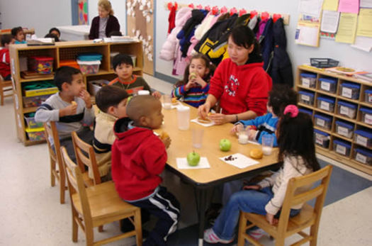 PHOTO: High-quality, affordable preschool for low-income working families while also providing access to job training is among the recommendations in a new report on reducing child poverty. Photo courtesy of EPA.