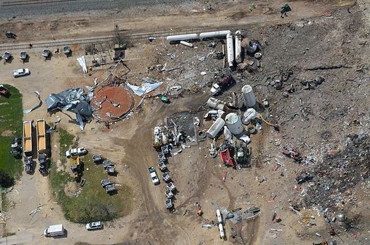 PHOTO: The 2013 explosion in West, Texas, killed 15 and caused as much as $230 million in damages, a number dwarfed by the West Fertilizer Co.'s $1 million insurance policy. A bill in the Texas Legislature proposes using private market forces to ensure safe storage of ammonium nitrate. Photo credit: Shane.Torgerson/Wikimedia Commons.
