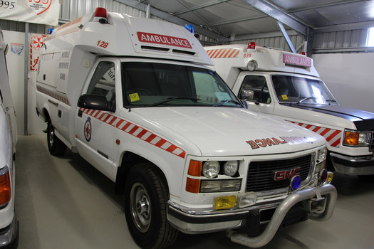 PHOTO: A new study finds that North Dakota heart attack patients who take a private vehicle to the hospital delay their treatment by 15 minutes when compared with calling 911 for an ambulance. Photo credit: sv1ambo/Flickr.
