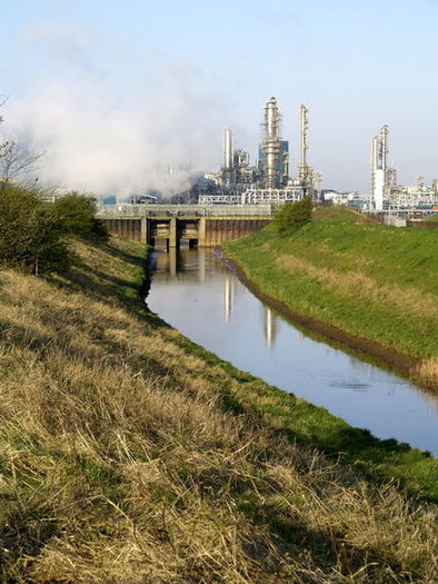 PHOTO: A proposal to reform the nation's toxic chemical laws does not go far enough to protect the public, and could roll back some important protections currently in place, according to safety and environmental advocates. Photo credit: Andy Beecroft/Wikimedia Commons.