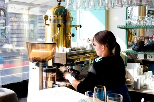 PHOTO: According to the Center for American Progress, more than half of workers who would receive a raise under a minimum wage increase from $7.25 to $12 an hour are women. Photo credit: bigbirdz/Flickr.