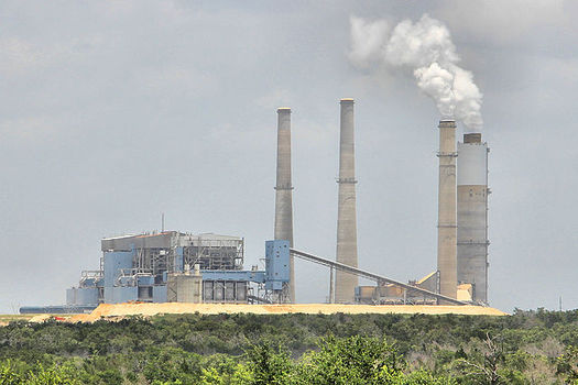 Texas is on the hook to reduce carbon emissions from existing fossil fuel power plants. Credit: Larry D. Moore/Wikimedia Commons.