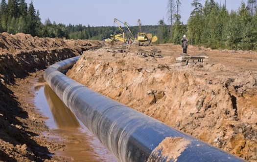 Existing gas pipelines are major sources of methane emissions. Photo credit: NCPA Online/flickr.com