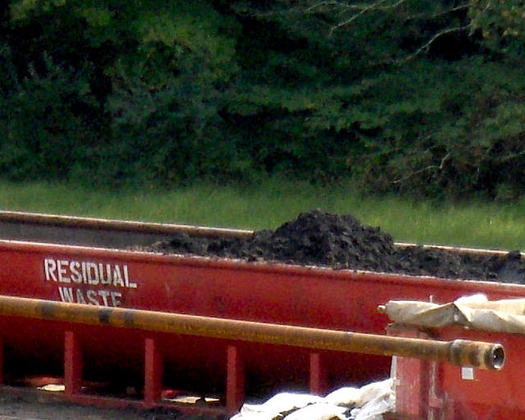 A legal push is underway to force the EPA to close a sizable loophole in the regulation of hazardous waste from oil and gas drilling. Credit: Bill Hughes/Earthworks.