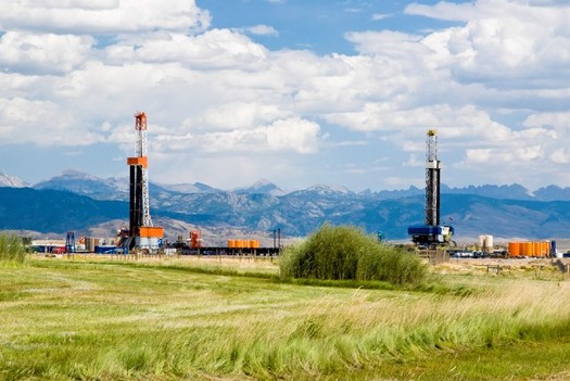 Natural gas drilling rig near Pinedale in the Upper Green River Basin in Wyoming. Credit: Environmental Defense Fund