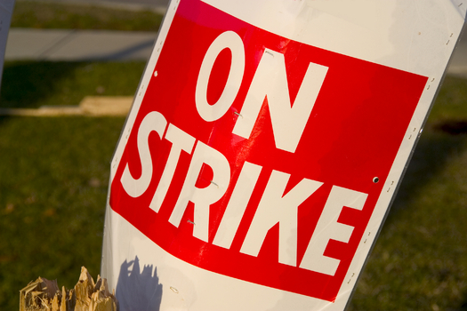 Chicago fast-food workers are joining with other workers in about 270 other cities around the country in a nationwide strike for a wage raise to $15 an hour. Credit: National Employment Law Project.