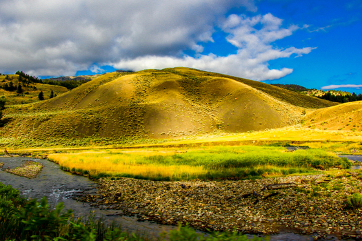 A replacement for the Land and Water Conservation Fund is being debated in Congress today. Credit: pharmshot/iStock 