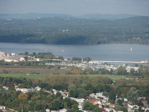 The plant was proposed for Haverstraw, N.Y., 3.5 miles from the Indian Point Nuclear Power Station.  (Alexisrael/Wikimedia Commons)