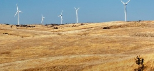 Iowa already leads the nation in electricity generation from wind, with the goal of reaching 40 percent of total energy production in less than five years. (Center for Rural Affairs)