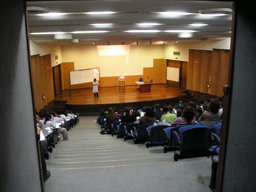 House Bill 2615 proposes converting 200 part-time teaching positions to full-time every two years in Washington's community and technical college system. (alvimann/morguefile)