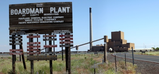 The Boardman Plant is Oregon's only coal-powered plant. Portland General Electric plans to close it by 2020. (Tedder/Wikimedia Commons)