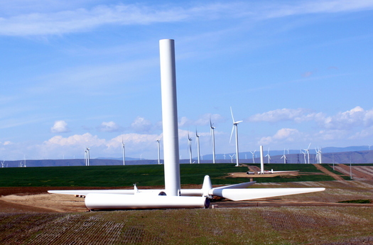 Wind power supplied more than 12 percent of Oregon's in-state electricity production in 2014, according to the American Wind Energy Association. (Tedder/Wikimedia Commons)