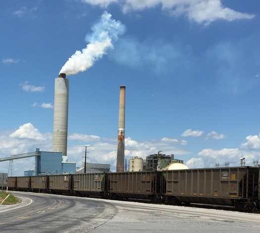 Brunner Island is the only coalfired power plant in Pennsylvania without NOX controls. (Wendi Taylor and Cece Viti/Sierra Club)