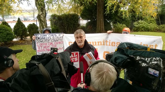 Les Anderson delivered 225,000 comment cards opposing a proposed coal-shipping terminal at Longview, Wash., to the U.S. Army Corps of Engineers in Seattle. (Columbia Riverkeeper)