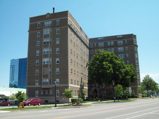 An increasing number of multi-unit residential buildings are adopting a smoke-free policy, with support from the American Lung Association in Wisconsin. (Wikimedia Commons)