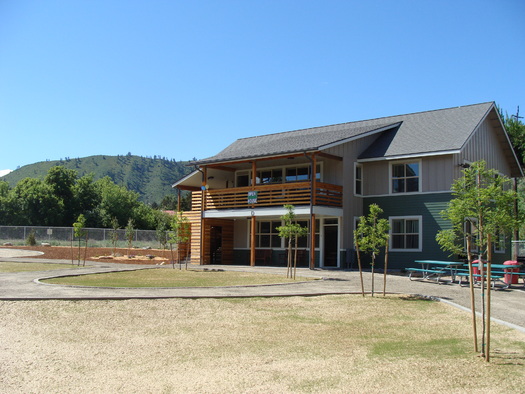 This multi-family housing unit in Cashmere, Wash., was developed by the Office of Rural and Farmworker Housing to serve farmworkers' families. (Marty Miller/ORFH)
