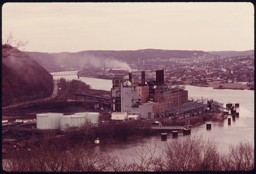 SB 1195 would delay action for Pennsylvania on meeting federal Clean Power Plan goals. (John L. Alexandrowicz/Wikimedia Commons)