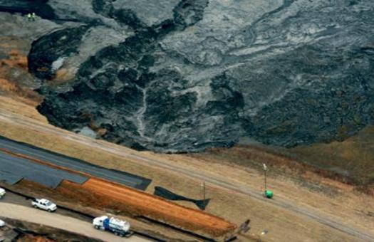 View of the 2014 Dan River coal-ash spill from the Duke Power Plan in Eden, a site that is still in need of cleanup. (Environment North Carolina)