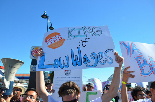 Organizations such as the North Carolina AFL-CIO are helping workers fight for livable wages. (Steve Rhodes/flickr.com)
