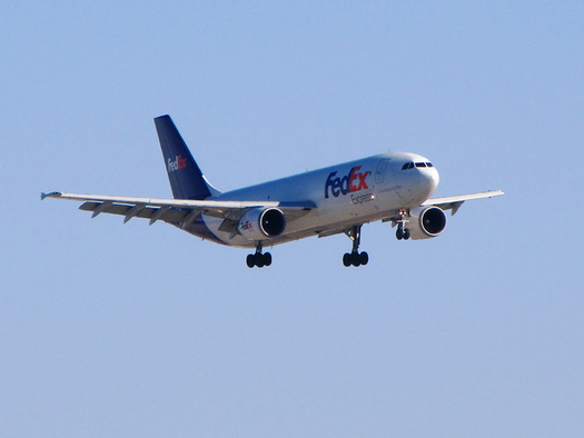 Memphis International Airport will receive $2.4 million to help purchase equipment to reduce the airport's carbon emissions. (redlagsfan21/flickr.com)