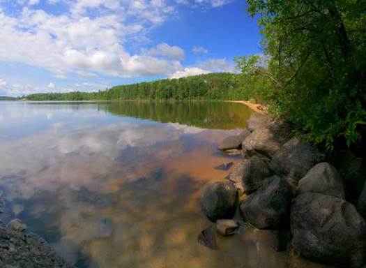 A push to take ownership of public lands away from the federal government has no legal merit, according to a new report. (dnr.gov)