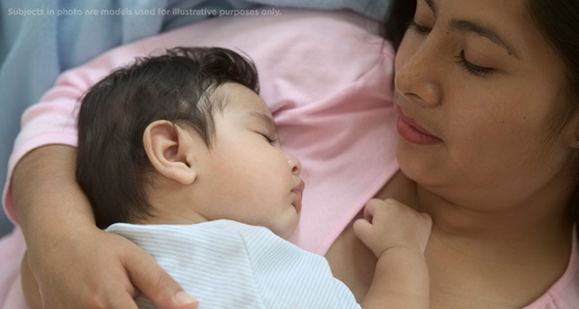 Illinois' uninsured rate for children has dropped 40 percent in two years, according to a new report. (samsha.gov)