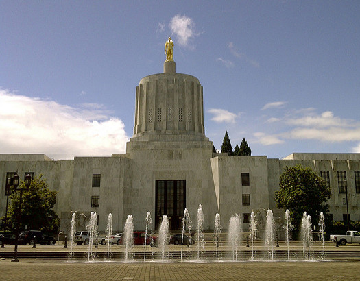 Earlier this year, Oregon lawmakers passed a bill that will help low-income citizens of Pacific Island nations get health insurance. (Oregon DOT/Flickr)