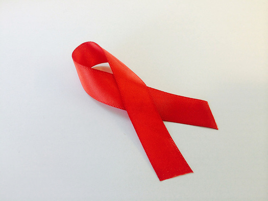 About 1.2 million Americans, including 2,000 Iowans, are living with HIV. (NIAID)
