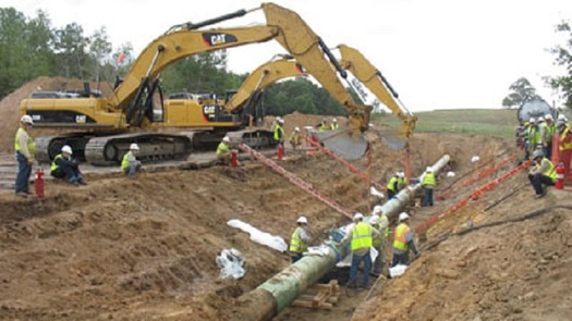 The 1,200-mile Dakota Access pipeline route begins in North Dakota and ends up in Illinois. (epa.gov)