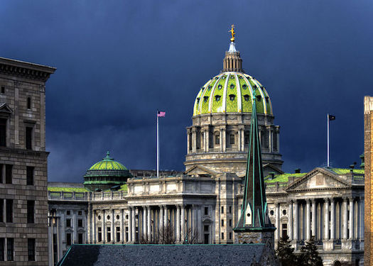 The combined state budget deficit could reach almost $3 billion by June 30. (Rlibrandi/Wikimedia Commons)