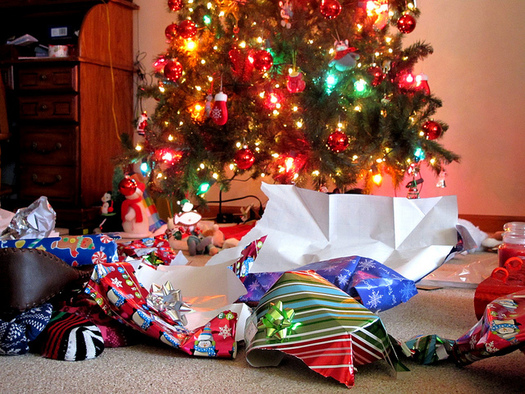 Gift wrap and bags are recyclable as long as the material is not metallic or glittery.(frankieleon/Flickr)