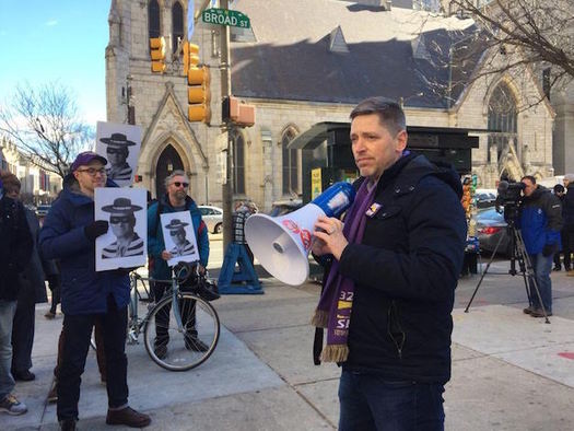 Gabe Morgan, 32BJ SEIU, leads a rally of low-wage workers in Philadelphia on Monday. (32BJ SEIU)