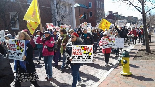 Thousands rallied in Annapolis last week as Maryland lawmakers began debating a fracking ban. (Citizen Shale)