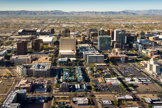 Looser air standards could raise ozone levels in metropolitan areas like Phoenix. Credit: Jerry Ferguson