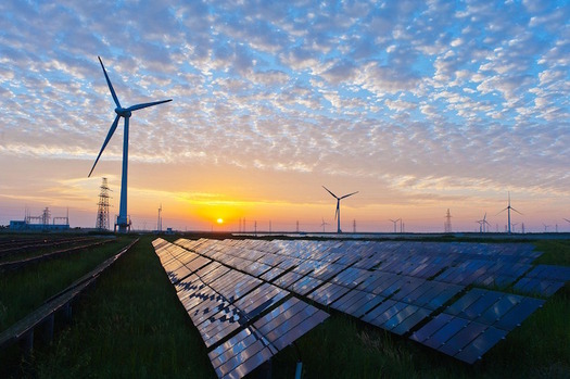 The Climate and Community Protection Act called for 100 percent renewable energy in the state of New York by 2050. (Kenueone/pixabay.com)