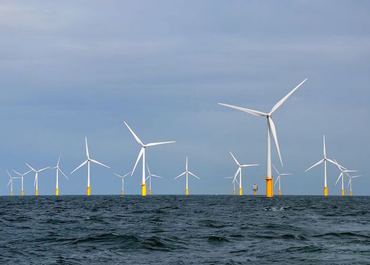 Gov. Andrew Cuomo has called for the development of 2.4 GW of offshore wind power by 2030. (Hans Hillewaert/Wikimedia Commons)