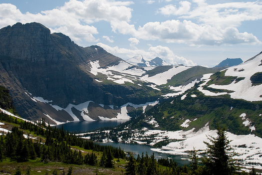 Montanans rally at Glacier National Park for Saturday's People's Climate March. (jankgo/Flickr)