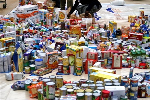 Letter carriers are collecting nonperishable food items this Saturday, May 13, in partnership with local food banks. (Defense.gov/Creative Commons)