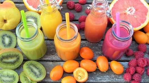 Pediatricians Not Enough Fruit in Fruit Juice / Public News Service