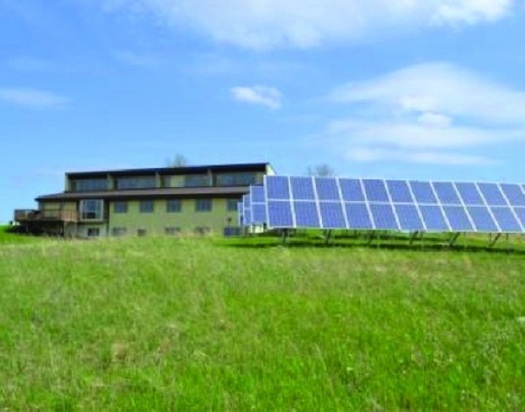 A record number of Americans have turned to solar energy to power their homes. (energy.gov)