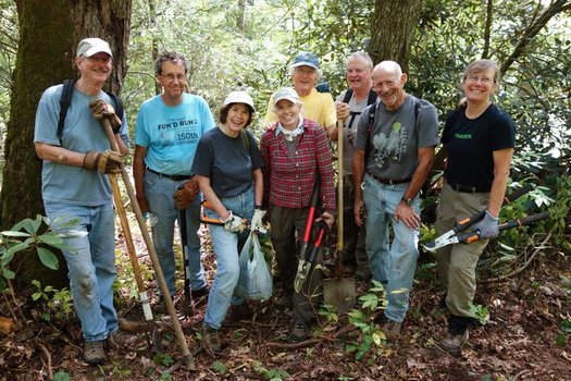 The new Brushy Face Trail was constructed completely by hand with the help of volunteers. (Highland Cashiers Land Trust)