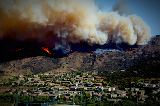 Drought and warmer temperatures have been linked to an increase in the number and size of wildfires across western states. (Getty Images)