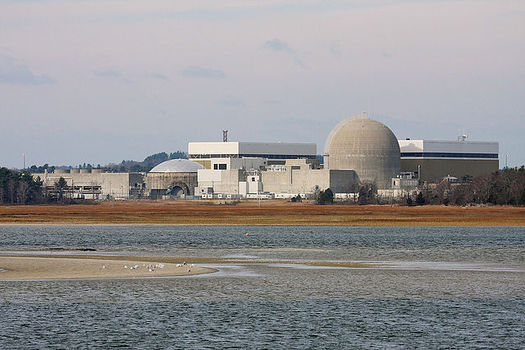 Nuclear waste from the Seabrook Nuclear Power Plant and other sources could roll through the Granite State under a measure coming up for a vote in the U.S. House. (J Richmond/wiki)