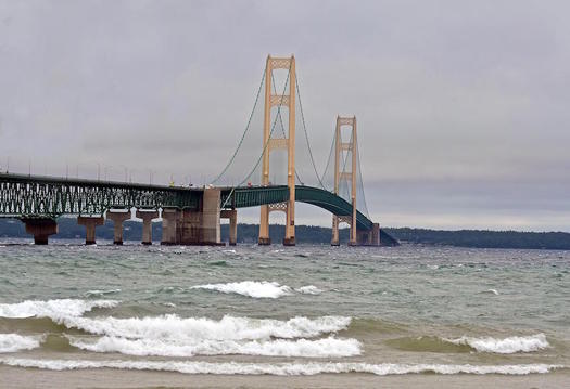 Michigan's iconic bridges are just some of the infrastructure vulnerable to the effects of a warming climate. (AcryllicArtist/morguefile)