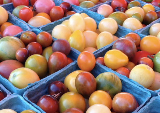 The USDA's Food Insecurity Nutrition Incentive program provides grants to state and local governments and nonprofit organizations to create incentives for healthier food choices for SNAP recipients. (Columbia Farmers' Market)