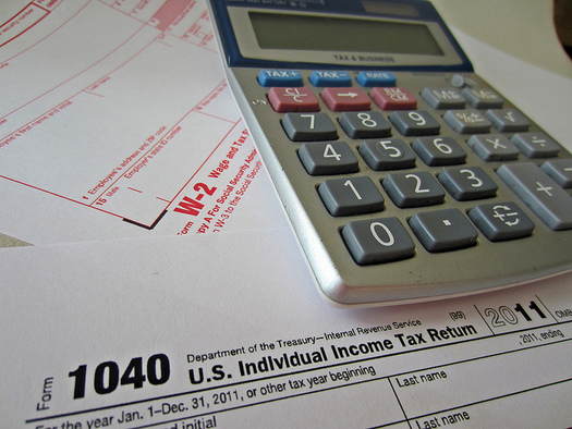 In 2017, The Ohio Benefit Bank helped people prepare more than 60,000 federal, state and local tax returns. (401(k) 2012/Flickr)