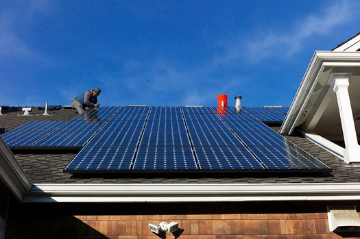 Kentucky ranks 40th nationally for solar installed, which includes about 3,000 homes. (Jon Callas/Flickr)